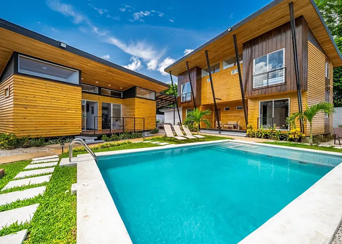 Apartment Modern W/ Pool Access Near Playas Del Coco!