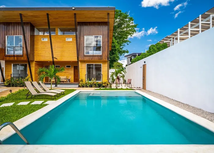 Modern W/ Pool Access Near Playas Del Coco! Apartment Coco