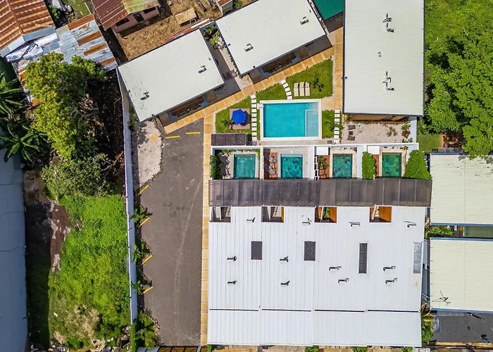Modern W/ Pool Access Near Playas Del Coco! Apartment Coco
